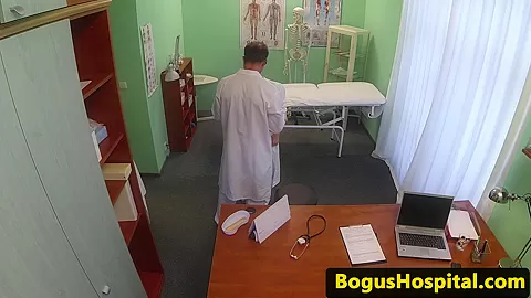 Euro intern spitroasted by her mentor doctor