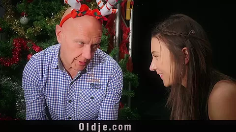 Gang Bang Old Magic before Christmas