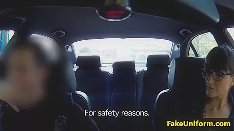Real spex amateur facialized by british cop