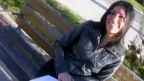 Riding Like A Professional In The Daylight - HotEuroGirls