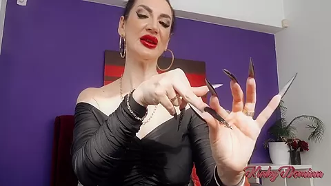 Black And Gold Nails Worship