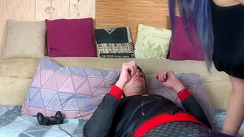 Wild Goth Stepmom Interrupted My Evening Of Fortnite To Sit On My Face