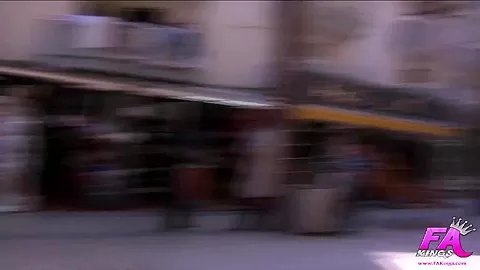 We let a street vendor bust a Spanish ass