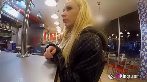 She has crossed half Spain just to fuck Jordi!!