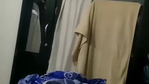 Sexo Real Con Mi Hermanastra Me Descubre En El Cuarto. 8 Min