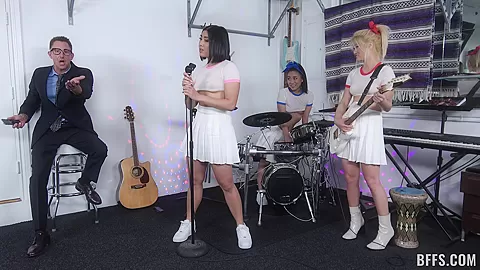 Talented Korean Cuties
