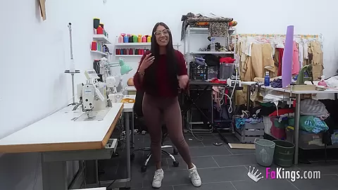 Young Amateur Latina Lara Rey Shows Us How Much Fun She Has With Her Friends