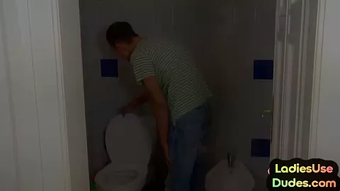 Mean amateur brits assfuck man