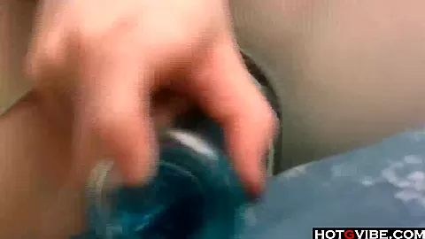 Hottie Dildoing her pussy in bed __ __ __