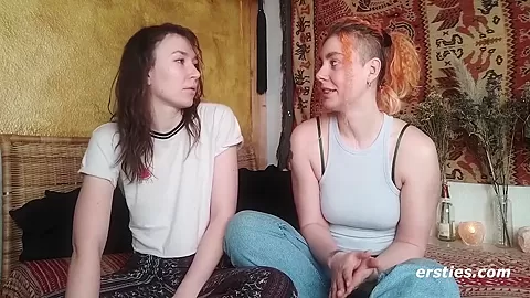 Squirting Pleasure With Zora And Innana