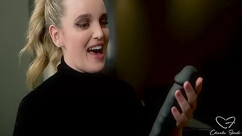 Charlie And Mia Fuck And Fist Each Other With Toys From An Apartment They Rob 5 Min