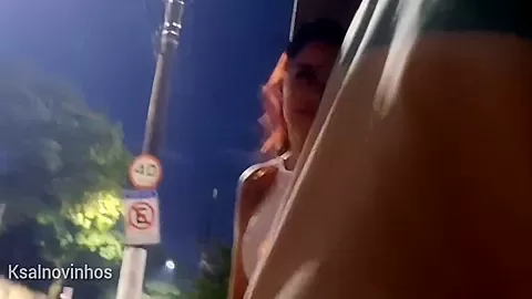 Punheta Arriscada No Ponto De Onibus Ao Lado De Uma Desconhecida Linda E ? 6 Min
