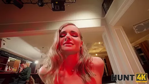 HUNT4K. Stage Cuck. Hot sex with Fibi Euro