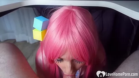 Horny Amateur Anime Gf Sucking Dick