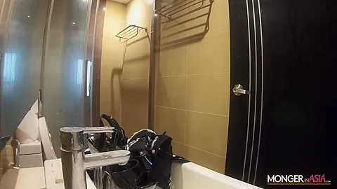 Cute Filipina Maid Gets Fucked After Her Interview