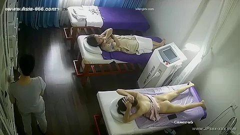 chinese cosmetic salon.9