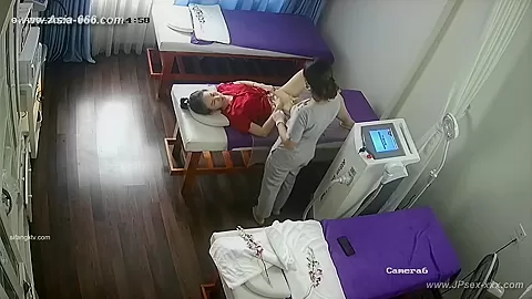 chinese cosmetic salon.9