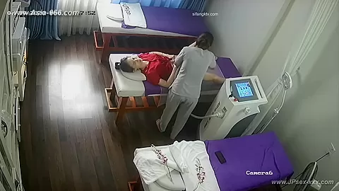 chinese cosmetic salon.9