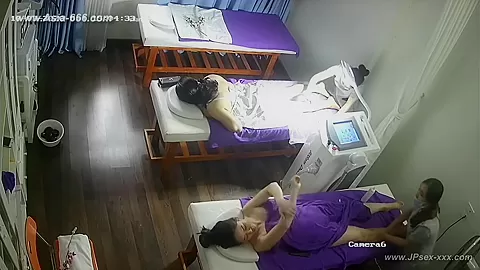 chinese cosmetic salon.9