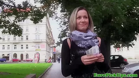 Pulled euro squirts before getting facial