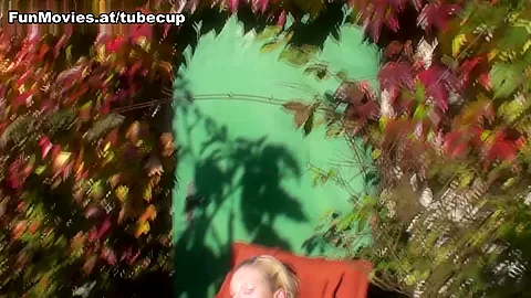 Mausibutz in Backyard Masturbation - FunMovies