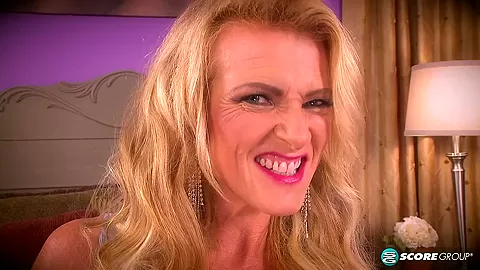 She Sucks Cock With That Mouth, Too - 40SomethingMag