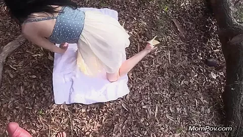 Arab woman outdoor fun and fucking