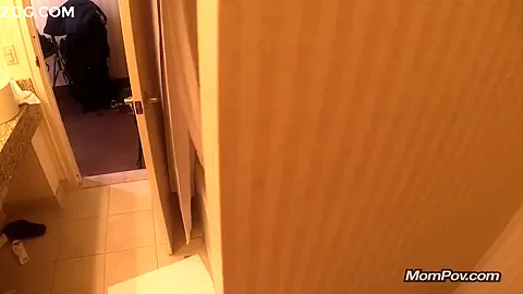 Arab woman outdoor fun and fucking