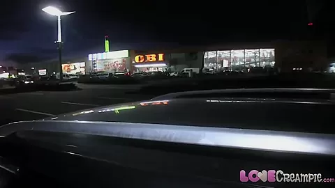 Love Creampie Her pussy drips with cum after sex in car