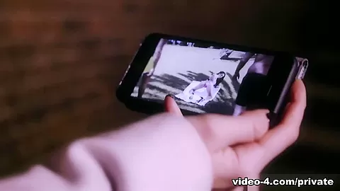 Milf Noemi Has a Threeway With Two Hard Cocks Outside - Private