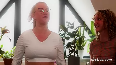 Four Sexy Women Take Turns Riding The Sybian