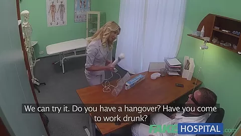 FakeHospital Hot sales girl uses her tight pussy