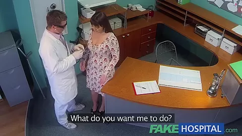 FakeHospital Doctors meat injection eases back pain