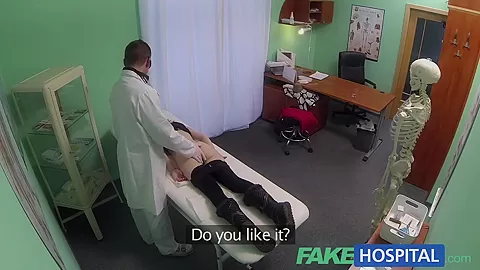 FakeHospital Spy on pretty teen 18+ slowly seduced and fuck