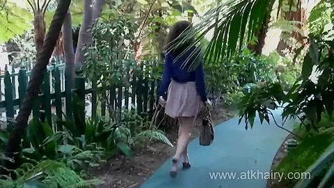 Date with a hairy princess Sativa Verte 1
