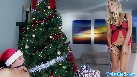 Christmas beauty cocksucks before doggystyle