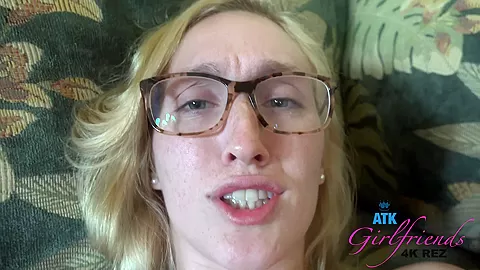You Make Out With Victoria And Work Your Way Down To Her Pussy