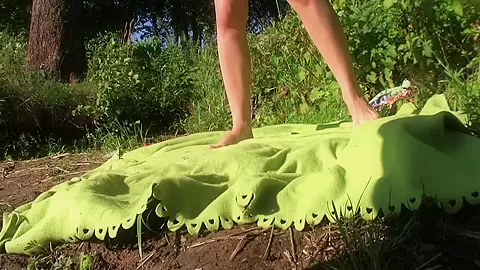 Ivanka & Liana & Michelle & Priscilla & Vendy & Zora in college girls suck and ride dicks in a hot orgy