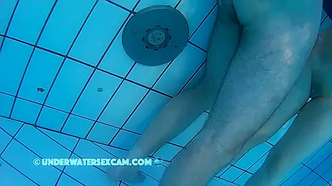 Guy Uses Jet Stream For Teasing Girl