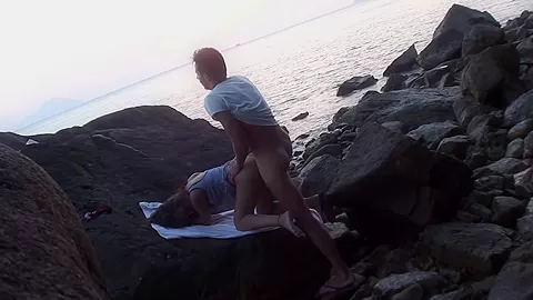 Anne in sex on the beach with a nice-looking babe