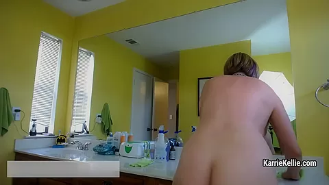 Karrie Kellie - Pregnant Nesting/Cleaning