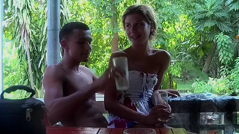 Vicktoria Tiffany in this hotel video shows a gal giving a sensual blow job