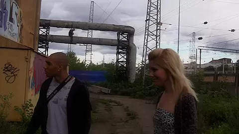 Kamali in horny blonde lass gets fucked in the park