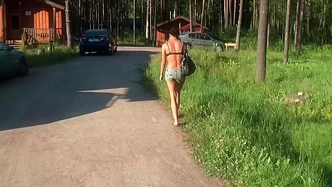 Tess in cute chick gives deep blowjob and gets fucked