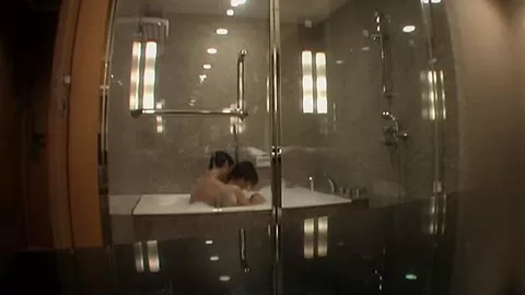 Asian couple enjoy hard fucking