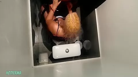 Flagra De Sexo No Banheiro Do Restaurante 5 Min