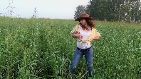 Eva in slutty gives a nice bj in one of the forest sex videos