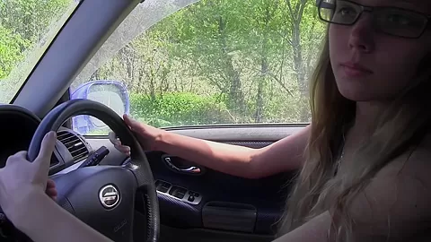 Katya in guy licks his gal's pussy in outdoor amateur video