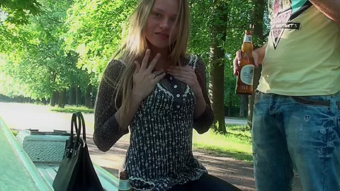 Willa in amateur girl with blonde hair sucks and fucks
