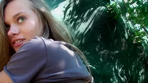 Willa in hardcore outdoor porn vid showing a blonde sucking